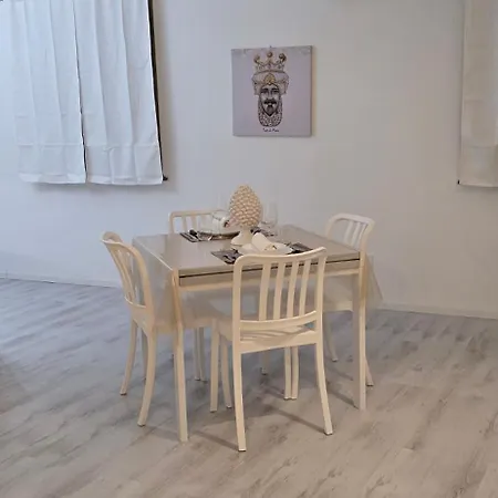 Like At * גיארדיני נאקסוס