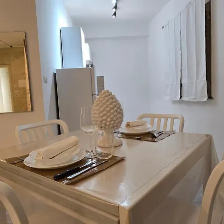 Apartment Like At Giardini-Naxos