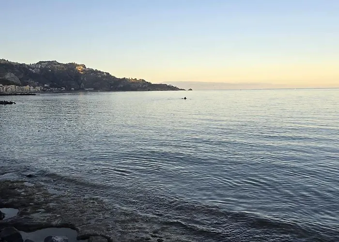 Like At * Giardini Naxos