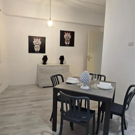 Like At Apartament *